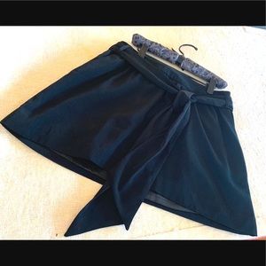 Express Black Tie Front Pleated Mini Skirt